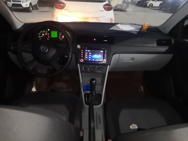 Skoda Rapid 2013, 98400 км, за 3638 USD - фото 9