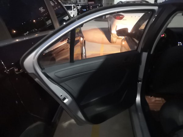 Skoda Rapid 2013, 98400 км, за 3638 USD - фото 28