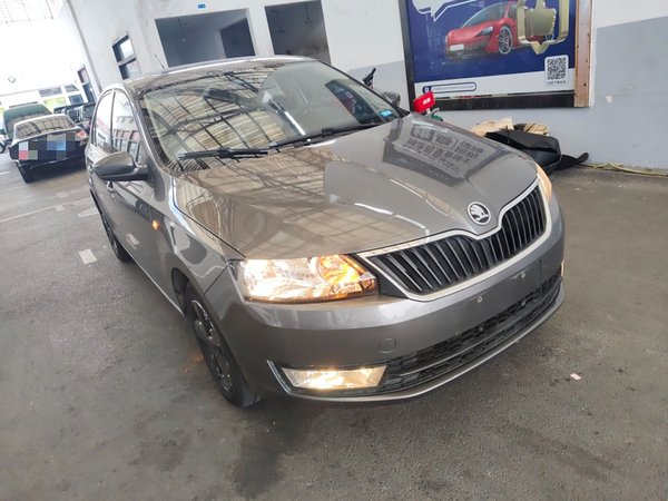 Skoda Rapid 2015, 143200 км, за 4387 USD - фото 23