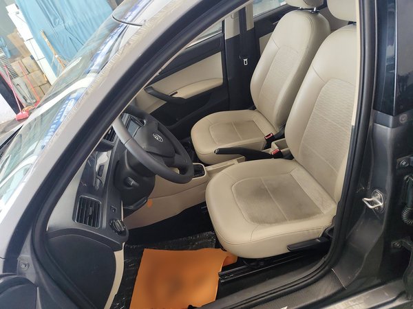 Skoda Rapid 2015, 143200 км, за 4387 USD - фото 6