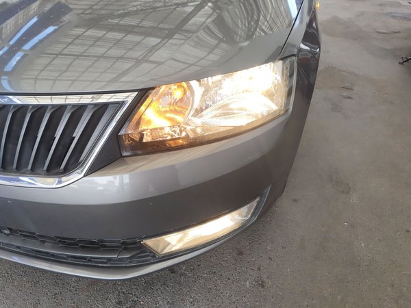Skoda Rapid 2015, 143200 км, за 4387 USD - фото 18