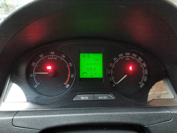 Skoda Rapid 2015, 152800 км, за 4182 USD - фото 23