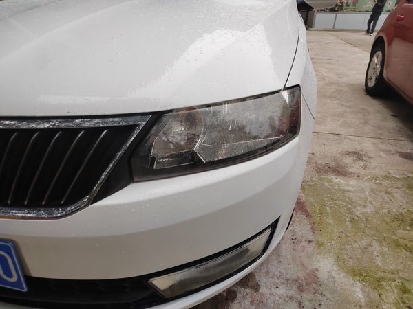 Skoda Rapid 2015, 152800 км, за 4182 USD - фото 11