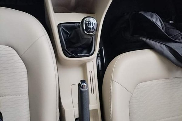 Skoda Rapid 2015, 95399 км, за 4308 USD