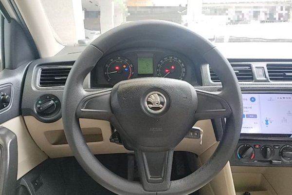 Skoda Rapid 2015, 95399 км, за 4308 USD - фото 14