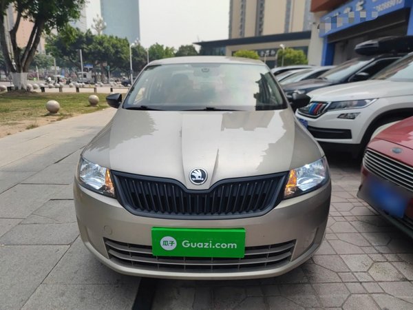 Skoda Rapid 2016 1.4L Manual Front-Wheel Drive Version, 2016 года