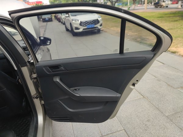 Skoda Rapid 2016, 74700 км, за 4495 USD - фото 24