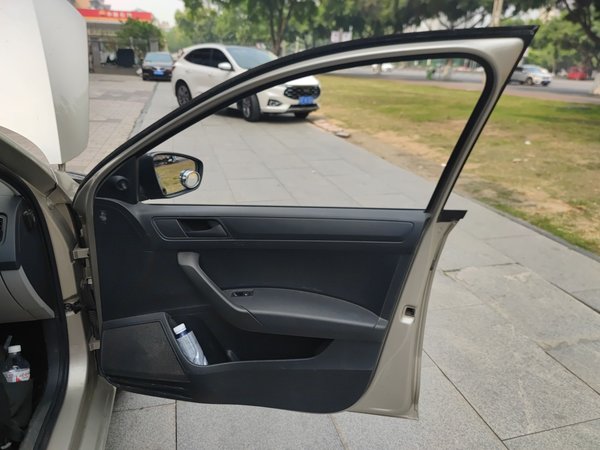 Skoda Rapid 2016, 74700 км, за 4495 USD - фото 23