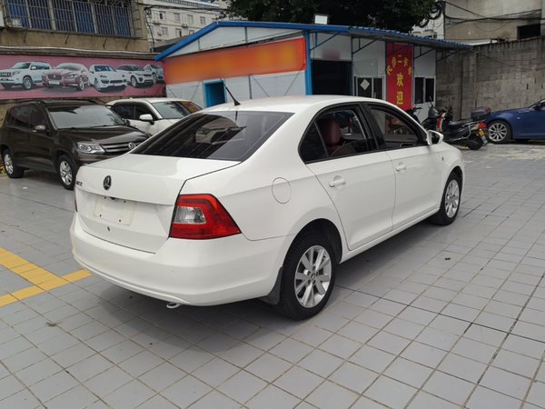 Skoda Rapid 2016, 96300 км, за 4885 USD - фото 6