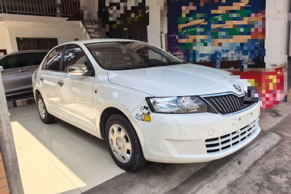 Skoda Rapid 2016, 97899 км, за 5149 USD
