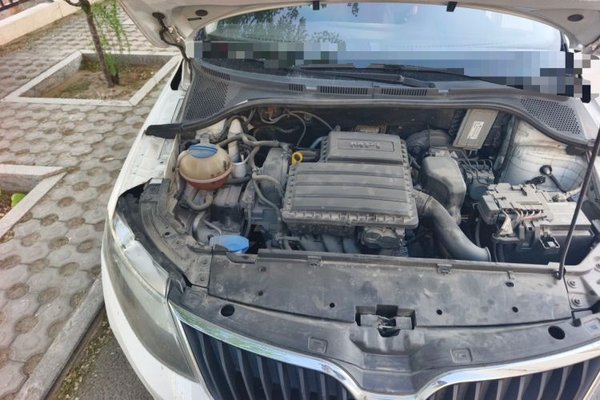 Skoda Rapid 2018, 114500 км, за 5311 USD - фото 10