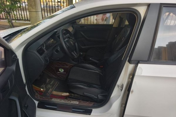 Skoda Rapid 2018, 114500 км, за 5311 USD - фото 19