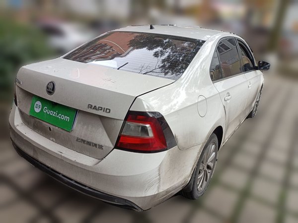 Skoda Rapid 2018, 189300 км, за 3806 USD - фото 6