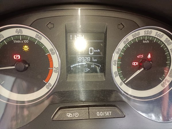 Skoda Rapid 2018, 189300 км, за 3806 USD - фото 13