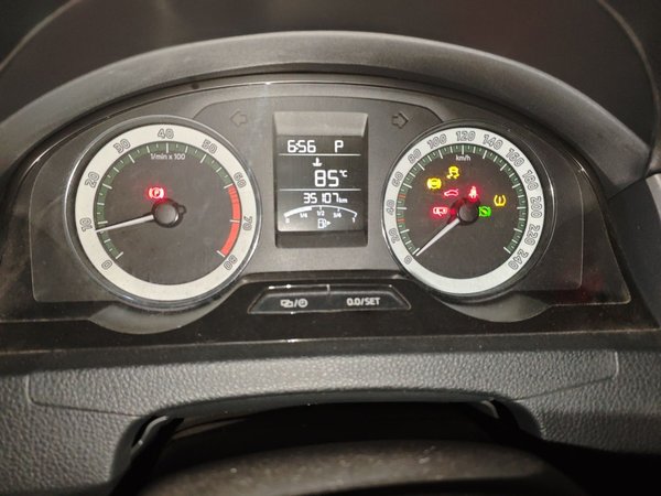 Skoda Rapid 2019, 35100 км, за 5416 USD - фото 12
