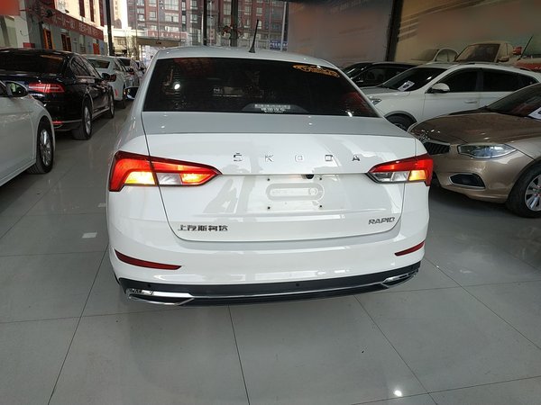 Skoda Rapid 2022, 12000 км, за 9671 USD