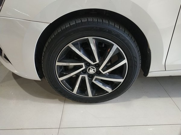 Skoda Rapid 2022, 12000 км, за 9671 USD - фото 8