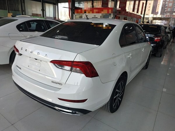 Skoda Rapid 2022, 12000 км, за 9671 USD - фото 6