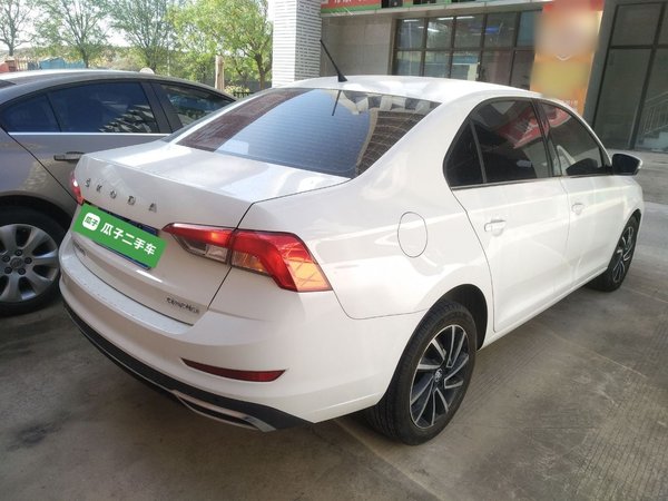 Skoda Rapid 2022, 36000 км, за 10092 USD - фото 6