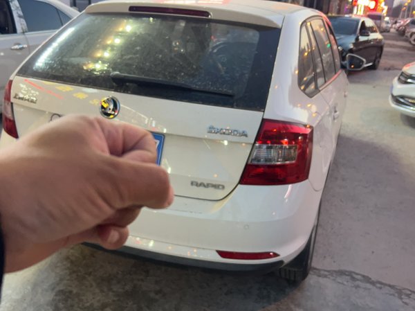 Skoda Rapid Spaceback 2014, 165800 км, за 4602 USD