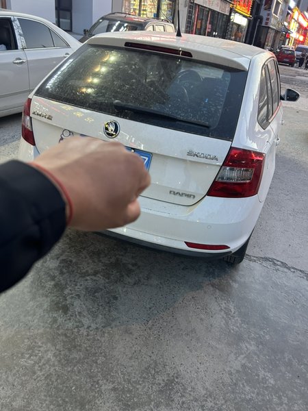 Skoda Rapid Spaceback 2014, 165800 км, за 4602 USD - фото 17