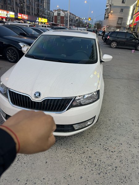 Skoda Rapid Spaceback 2014, 165800 км, за 4602 USD - фото 15