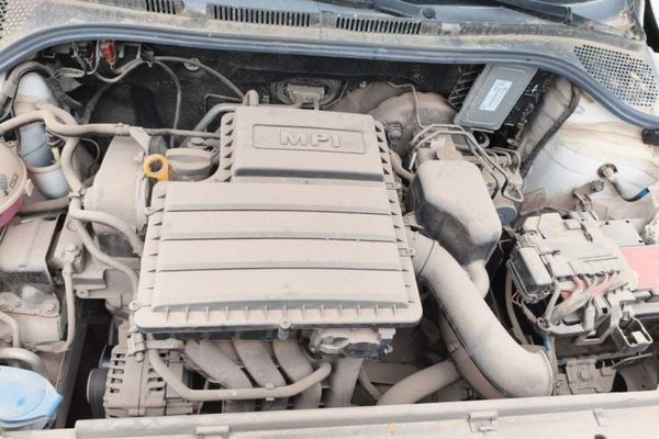 Skoda Rapid Spaceback 2016, 11900 км, за 3615 USD - фото 21