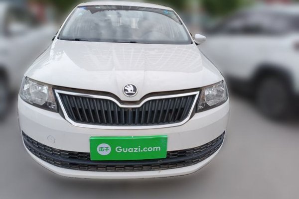 Skoda Rapid Spaceback 2016, 11900 км, за 3615 USD
