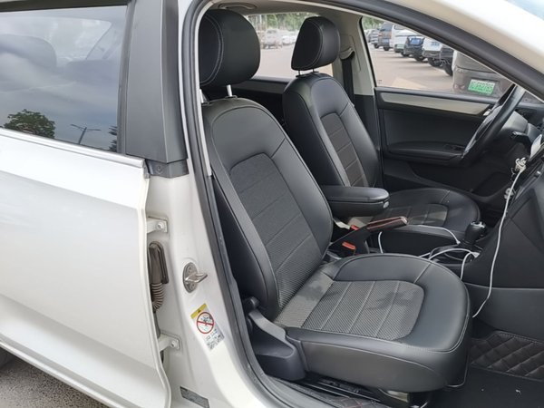 Skoda Rapid Spaceback 2016, 62900 км, за 6207 USD - фото 23