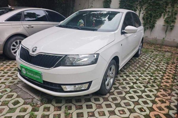 Skoda Rapid Spaceback · 2016 год