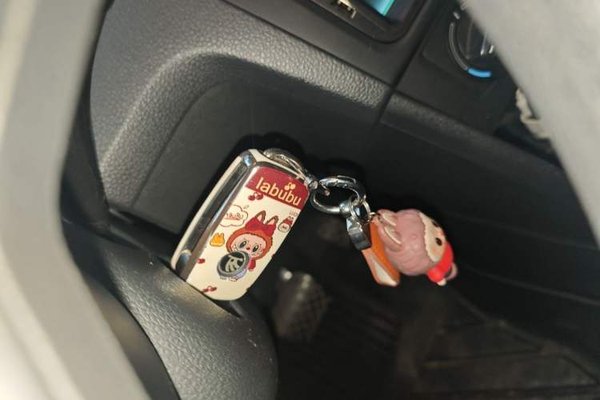 Skoda Rapid Spaceback 2016, 88300 км, за 4722 USD - фото 20