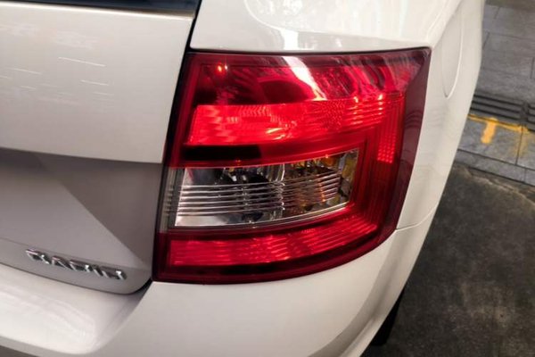 Skoda Rapid Spaceback 2019, 74000 км, за 7375 USD - фото 14