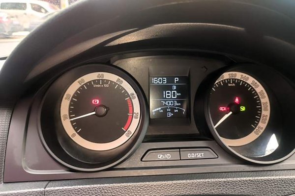 Skoda Rapid Spaceback 2019, 74000 км, за 7375 USD - фото 20