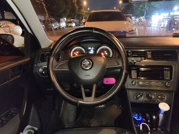 Skoda Rapid Spaceback 2019, 96800 км, за 5328 USD - фото 11