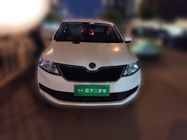 Skoda Rapid Spaceback 2019, 96800 км, за 5328 USD