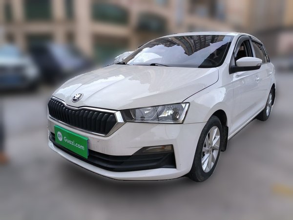 Skoda Rapid Spaceback · 2020 год