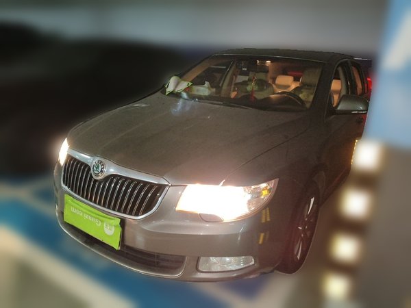 Skoda Superb · 2009 год