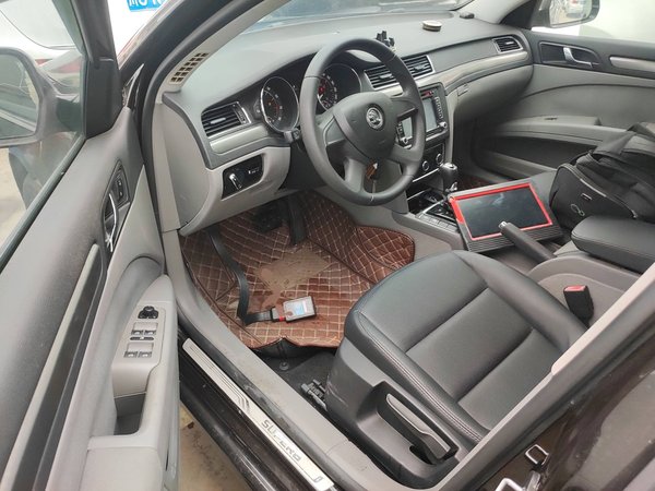 Skoda Superb 2013, 126400 км, за 5644 USD - фото 15