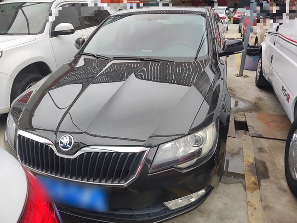 Skoda Superb 2013 1.4TSI DSG Sport Edition, 2013 года