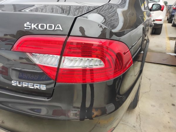 Skoda Superb 2013, 126400 км, за 5644 USD - фото 7