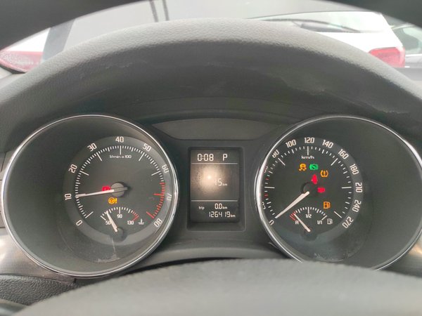 Skoda Superb 2013, 126400 км, за 5644 USD - фото 11