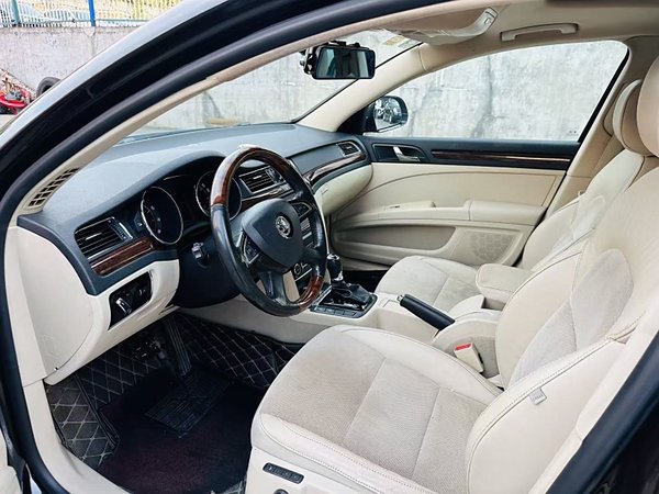 Skoda Superb 2013, 127400 км, за 5814 USD - фото 8