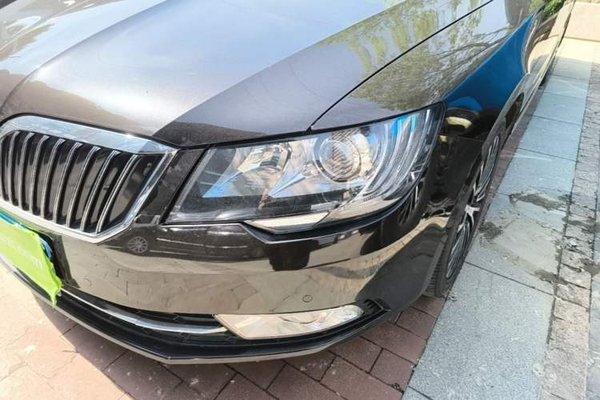 Skoda Superb 2013, 151200 км, за 6330 USD - фото 9