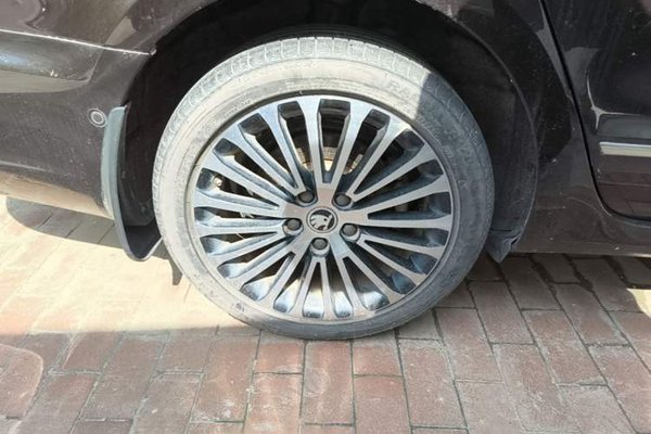 Skoda Superb 2013, 151200 км, за 6330 USD - фото 10