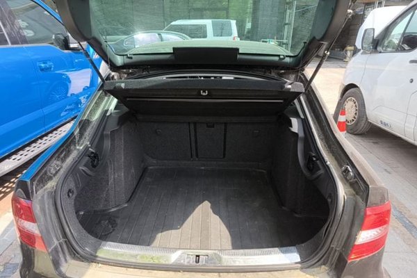 Skoda Superb 2013, 151200 км, за 6330 USD - фото 22