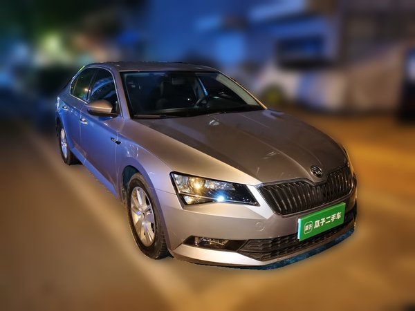 Skoda Superb 2016, 161900 км, за 4870 USD