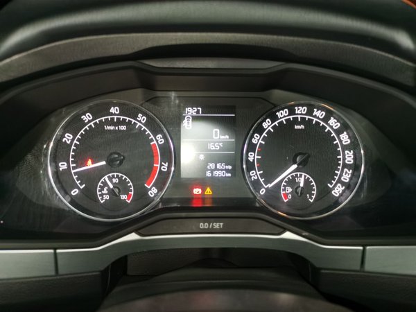 Skoda Superb 2016, 161900 км, за 4870 USD - фото 12