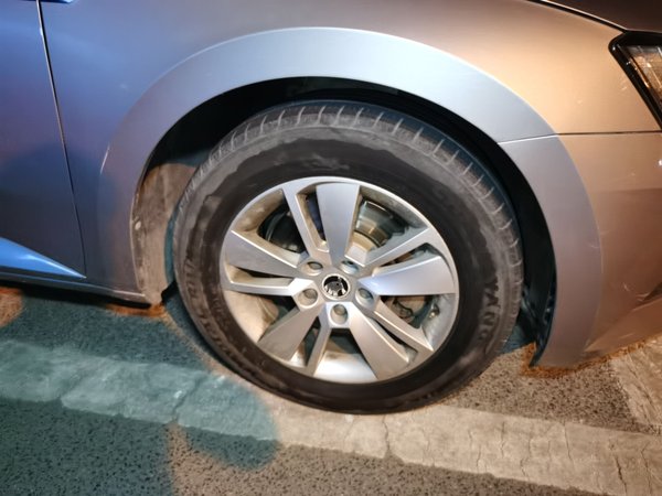 Skoda Superb 2016, 161900 км, за 4870 USD - фото 8