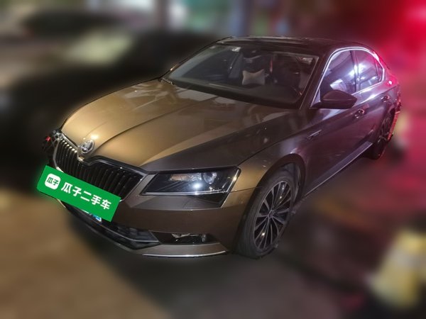 Skoda Superb · 2016 год
