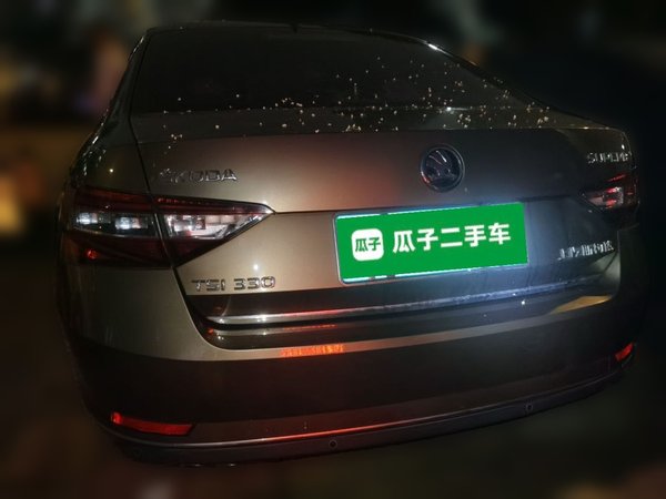 Skoda Superb 2016, 119100 км, за 6501 USD